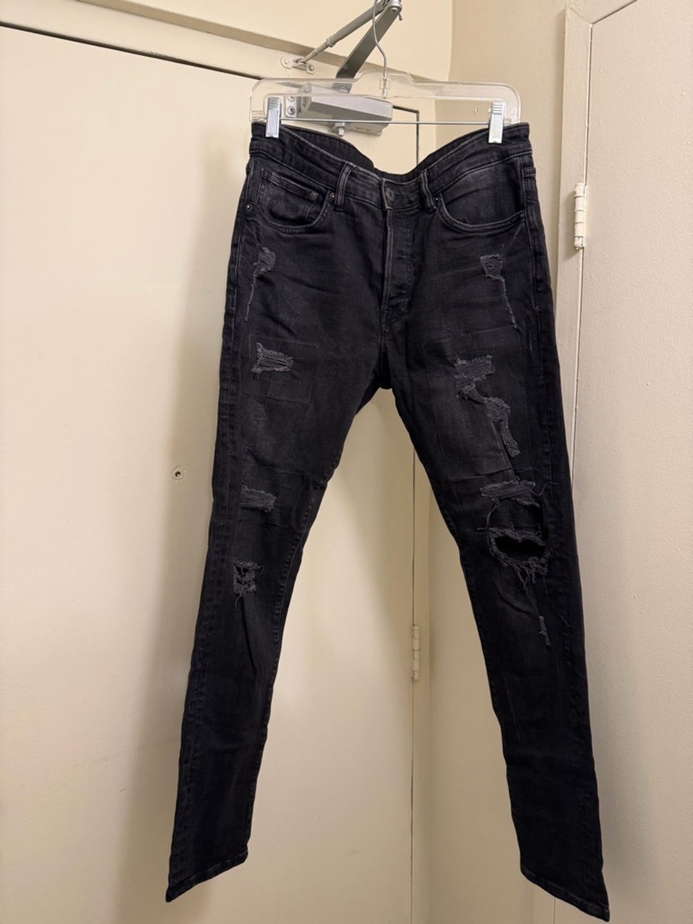 H&M Men's Black Skinny Ripped Jeans